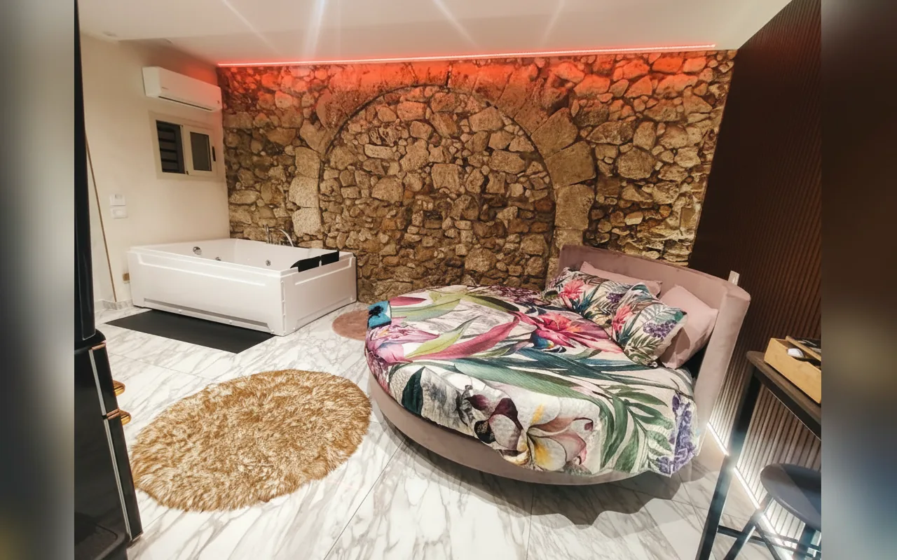 Camera con bagno privato — Suite San Giovanni, Gela (Sicilia) (foto 11)