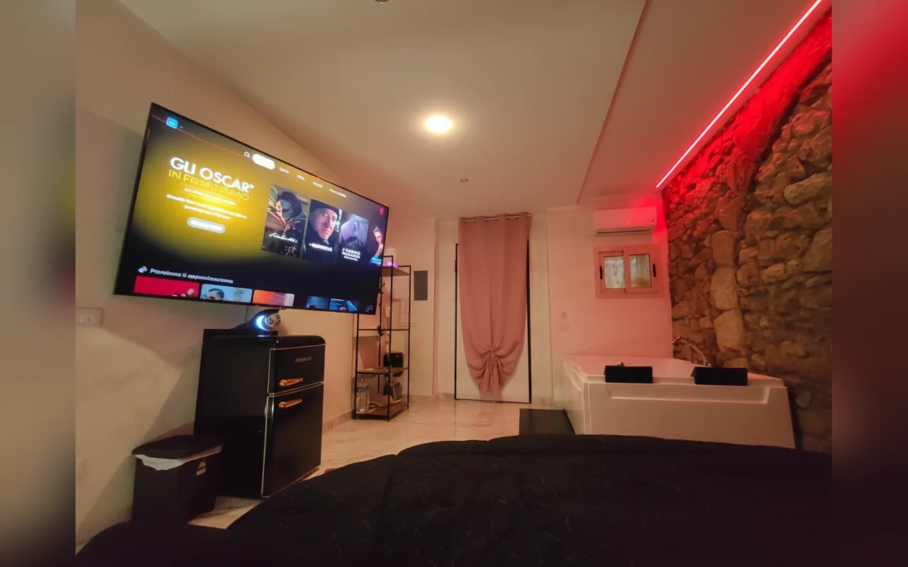 Camera con bagno privato — Suite San Giovanni, Gela (Sicilia) (foto 22)