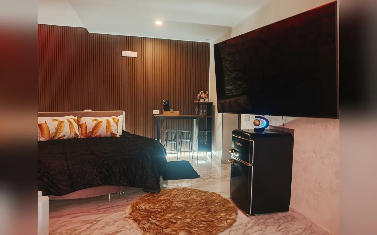 Camera con bagno privato — Suite San Giovanni, Gela (Sicilia) (foto 24)